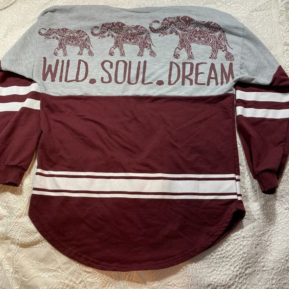 Rue 21 Womens Long Sleeve "Wild. Soul. Dream" Print top - Picture 2 of 5